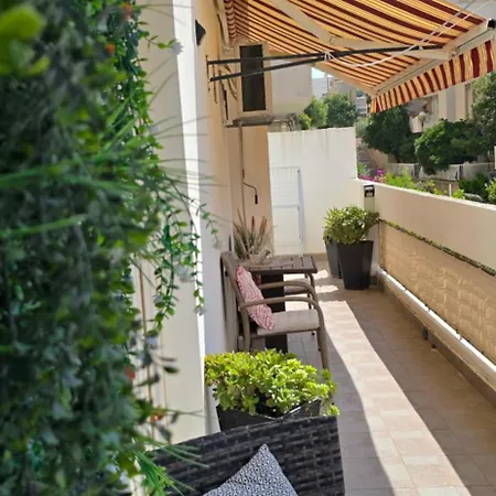 Apartment Luxury Nuneni